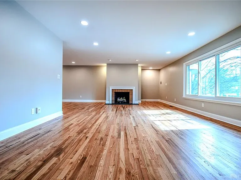 121 E Schantz Ave #3 — Photo 12