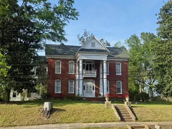 311 Wood St, Water Valley, MS 38965