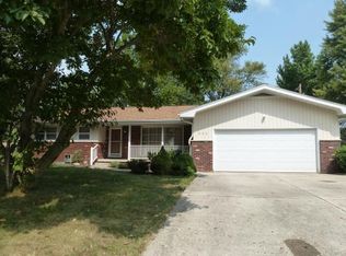 330 May Ct, Mt Zion, IL