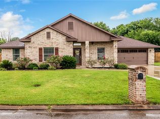 1808 Cheryl Dr, Caldwell, TX 77836
