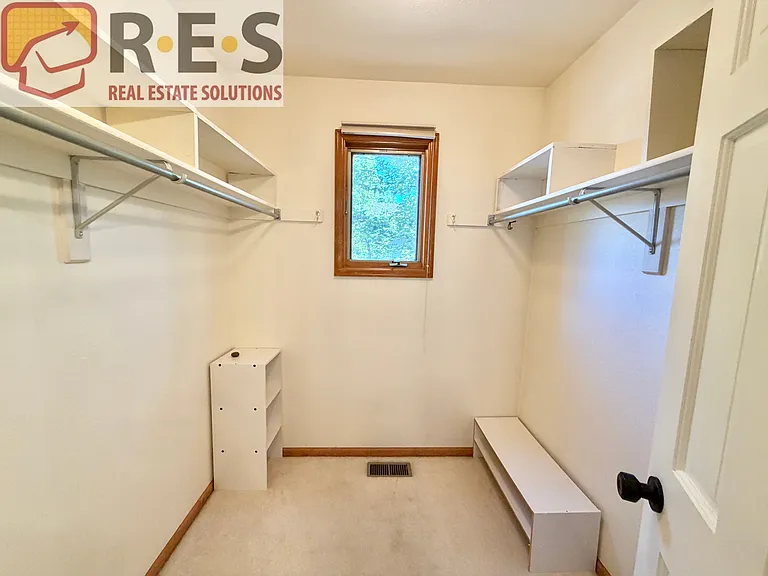 7600 S Monaco Way — Photo 4