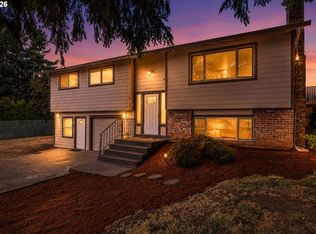 18027 SE Emi St, Damascus, OR 97089