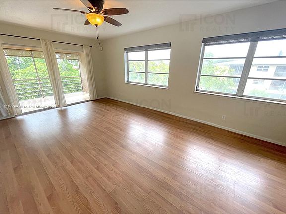 3rd image of 1400 NE 57th St APT 308