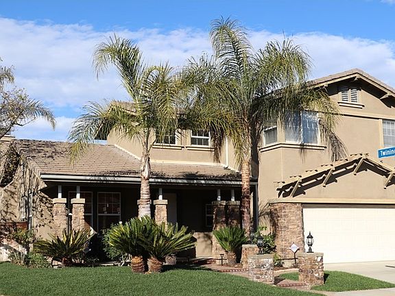 3rd image of 21827 Simion Ln