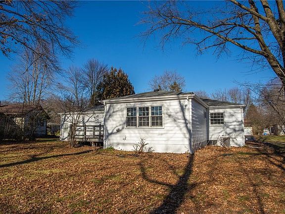 4th image of 3958 Fairlawn Heights Dr SE