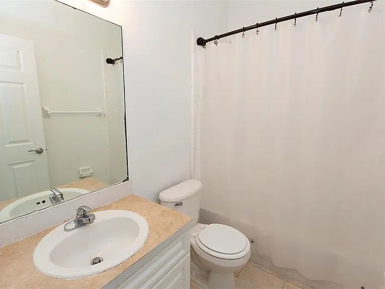 7952 NW 51st Way — Photo 23