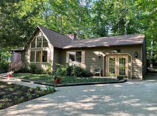 204 Meadowview Ln, Locust Grove, VA 22508