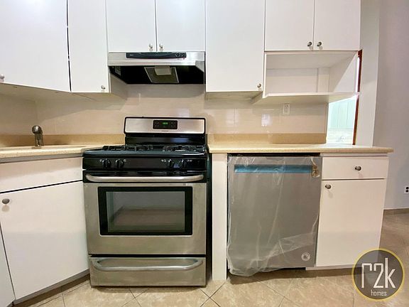 5th image of 23-50 35th St #1A