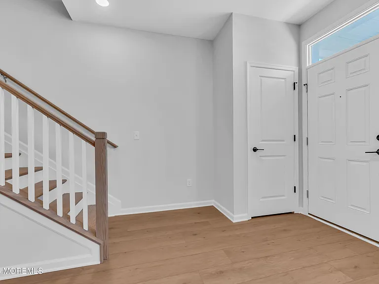 73 Driftwood Cir — Photo 15