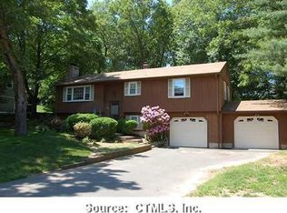 102 Alder Ln, Southington, CT 06489