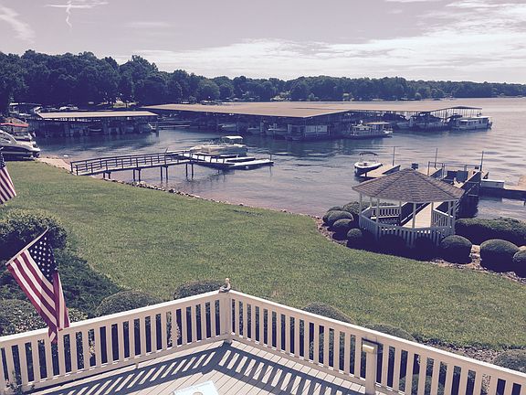 3rd image of 7831 Spinnaker Bay Dr Unit 211