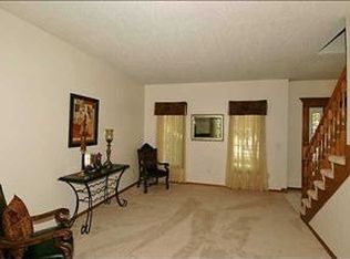 2097 NW 135th St, Clive, IA 50325