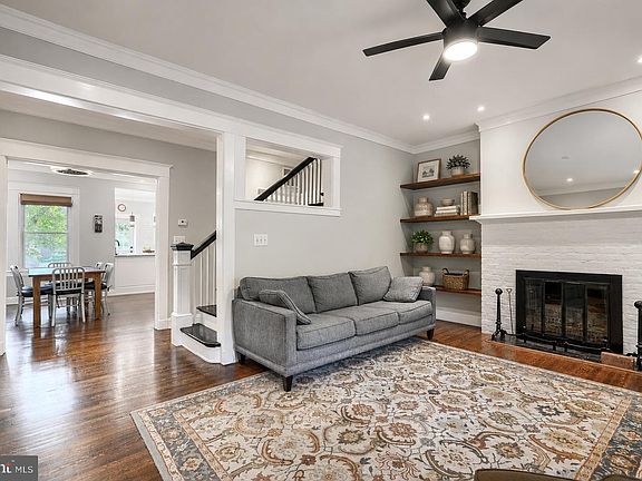 4th image of 4416 Roland Ave