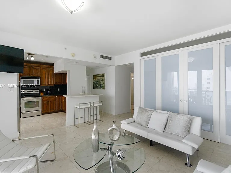 100 Lincoln Rd #Penthouse 14 — Photo 4