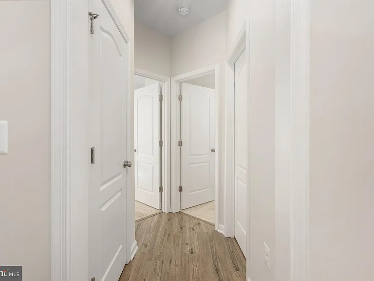 9627 Hillcrest Dr — Photo 31