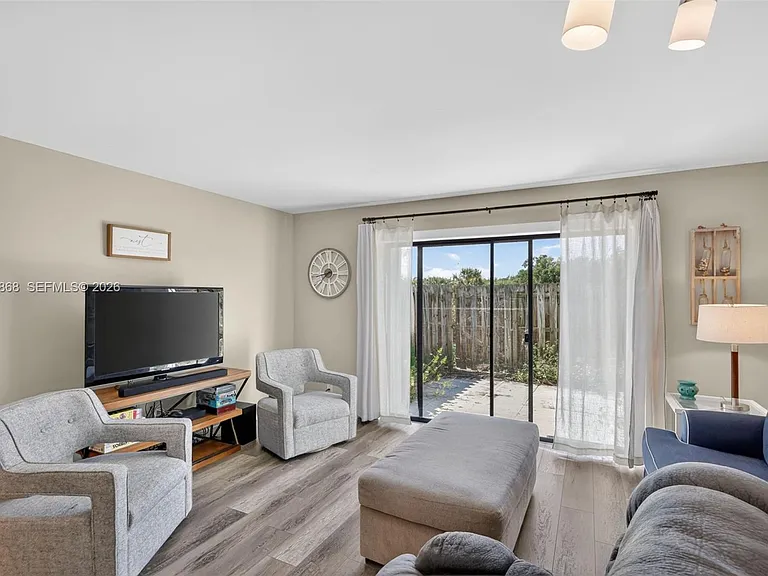 9425 S Ocean Dr #67 — Photo 12