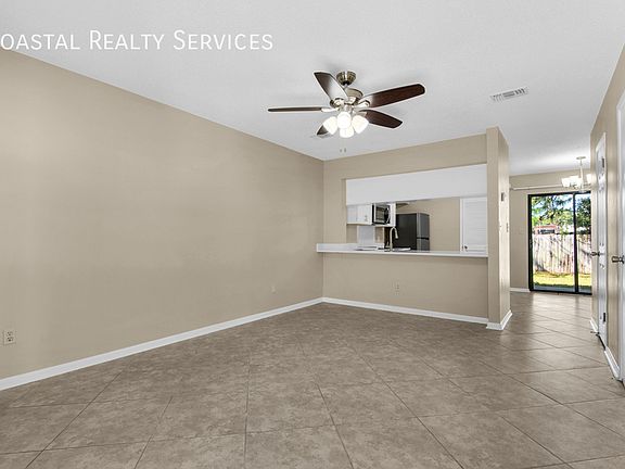 3rd image of 696 Tyner St Unit 18