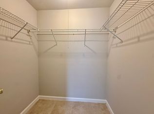 4117 S Semoran Blvd APT 22, Orlando, FL 32822