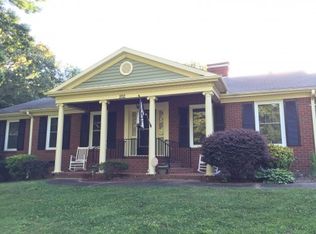 202 White Oaks Dr, Salisbury, NC 28147