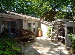 35 Quayside Ct, Lake Wylie, SC 29710