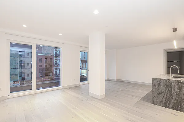 Rented by MaxInvest Real Estate, Inc. | media 22