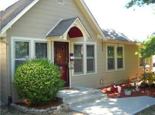 920 E T C Lea Rd, Independence, MO 64050