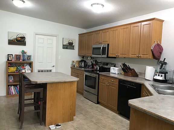 5th image of 397 Tovey Dr