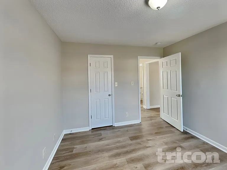 3411 Bradfield Dr — Photo 14