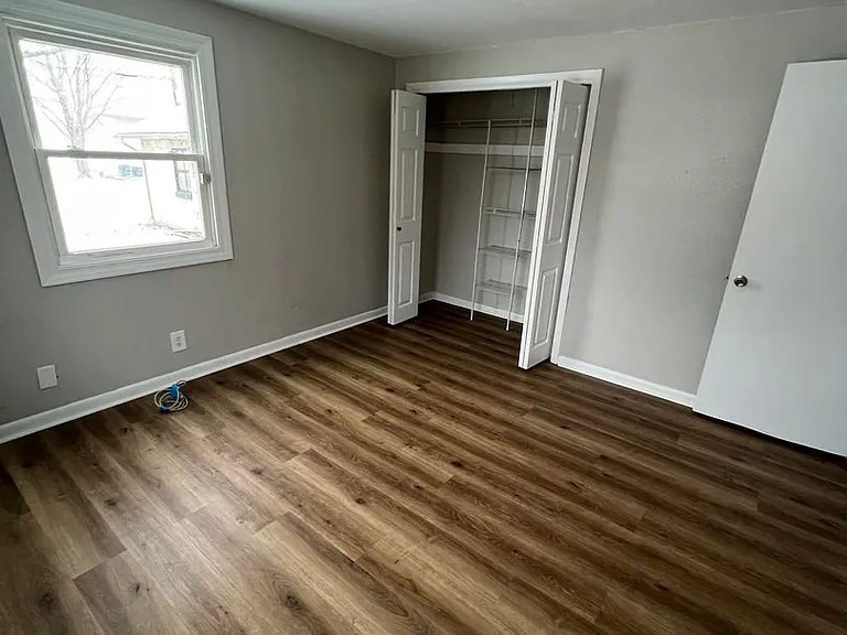 2408 N Hollywood Ave — Photo 7