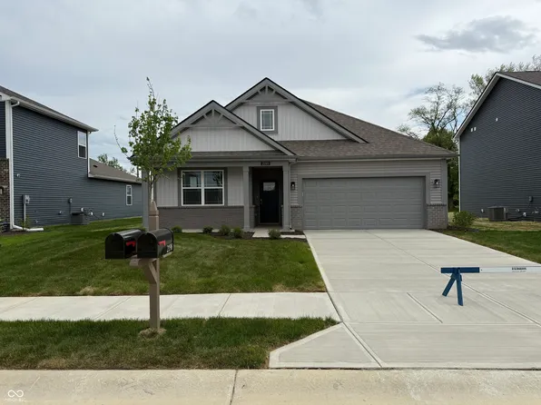 2199 Warbler St, Danville, IN 46122