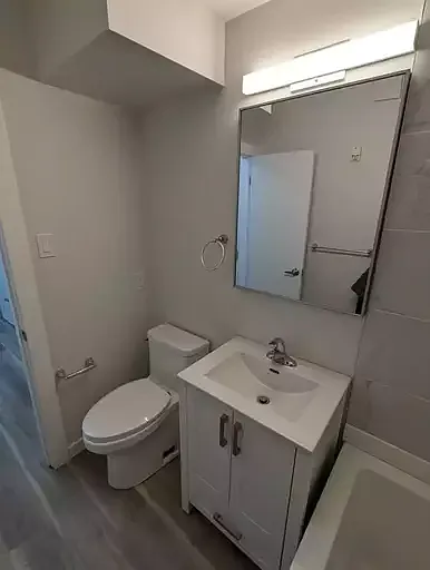 511 Munroe Ave #3 — Photo 11