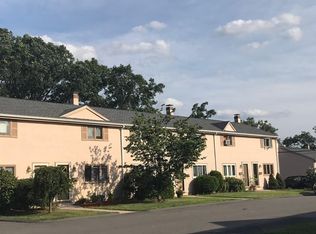 9 Lewis Farm Rd, Dedham, MA 02026