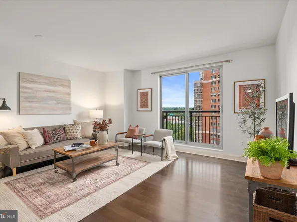2050 Jamieson Ave APT 1004, Alexandria, VA 22314