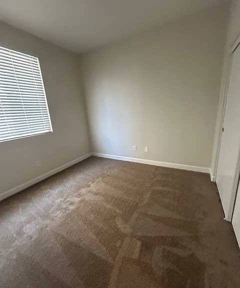 27040 Featherhill Dr — Photo 4