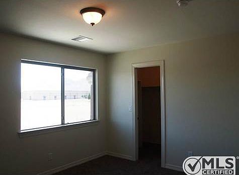 4th image of 2213 Leafy Point Pl