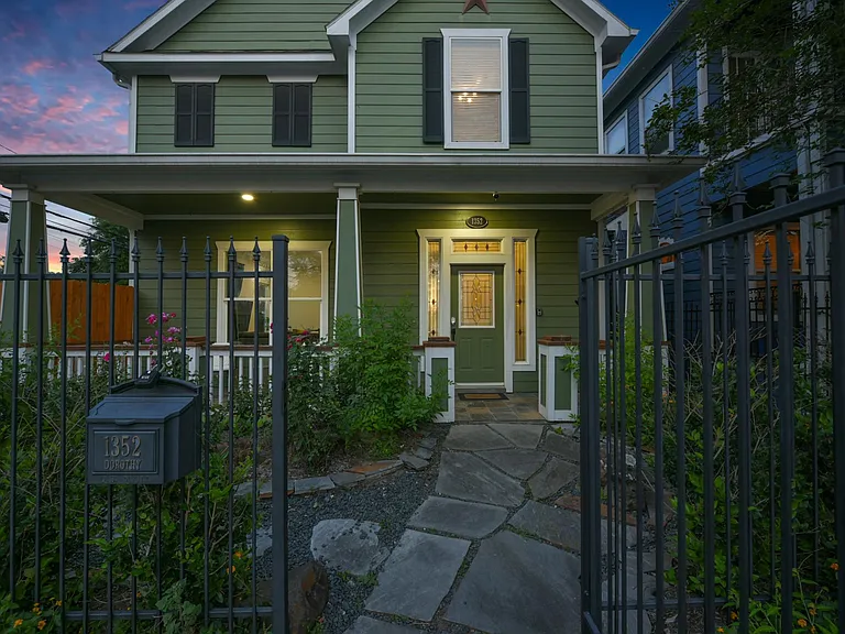 1352 Dorothy St — Photo 14