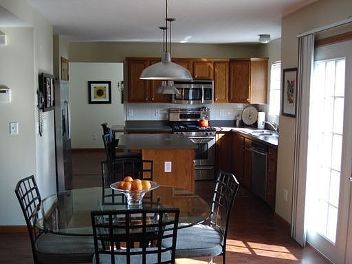 3rd image of 5595 Quinn Ct