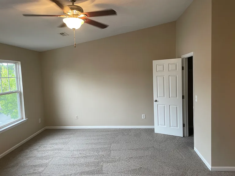 1211 Canyon Rock Ct #102 — Photo 27