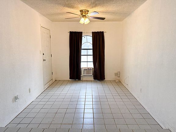 3rd image of 106 Florida St