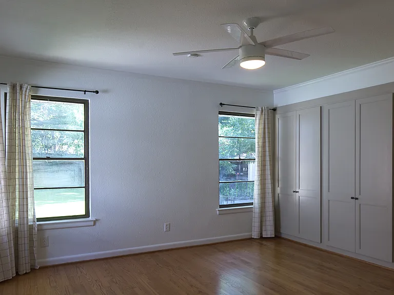 6232 Monticello Ave — Photo 8