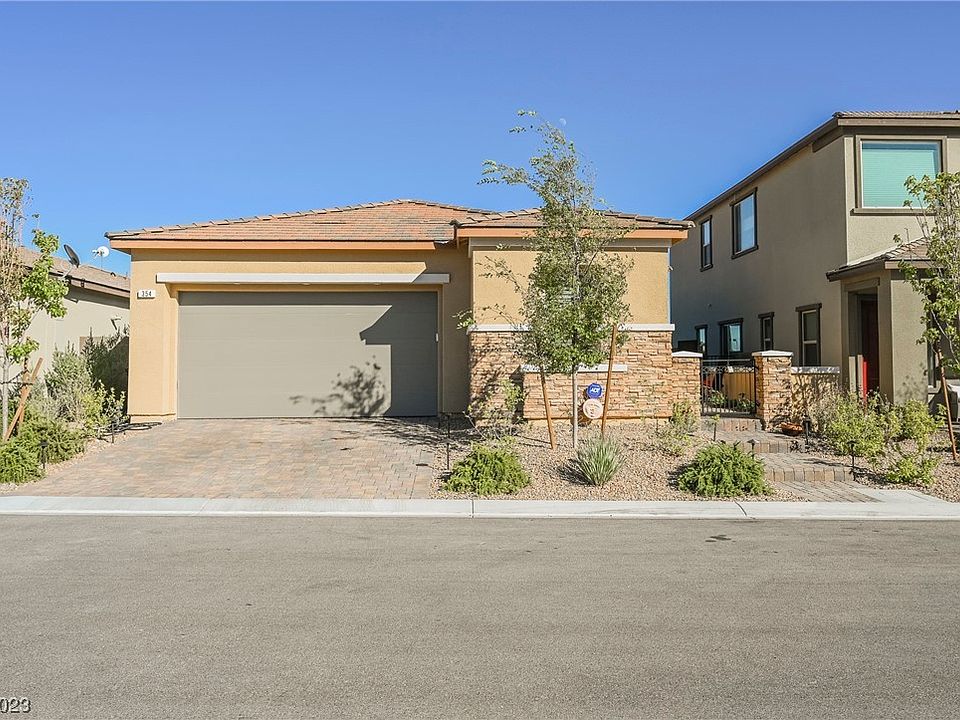 1st image of 354 Cooper Hawk Ct