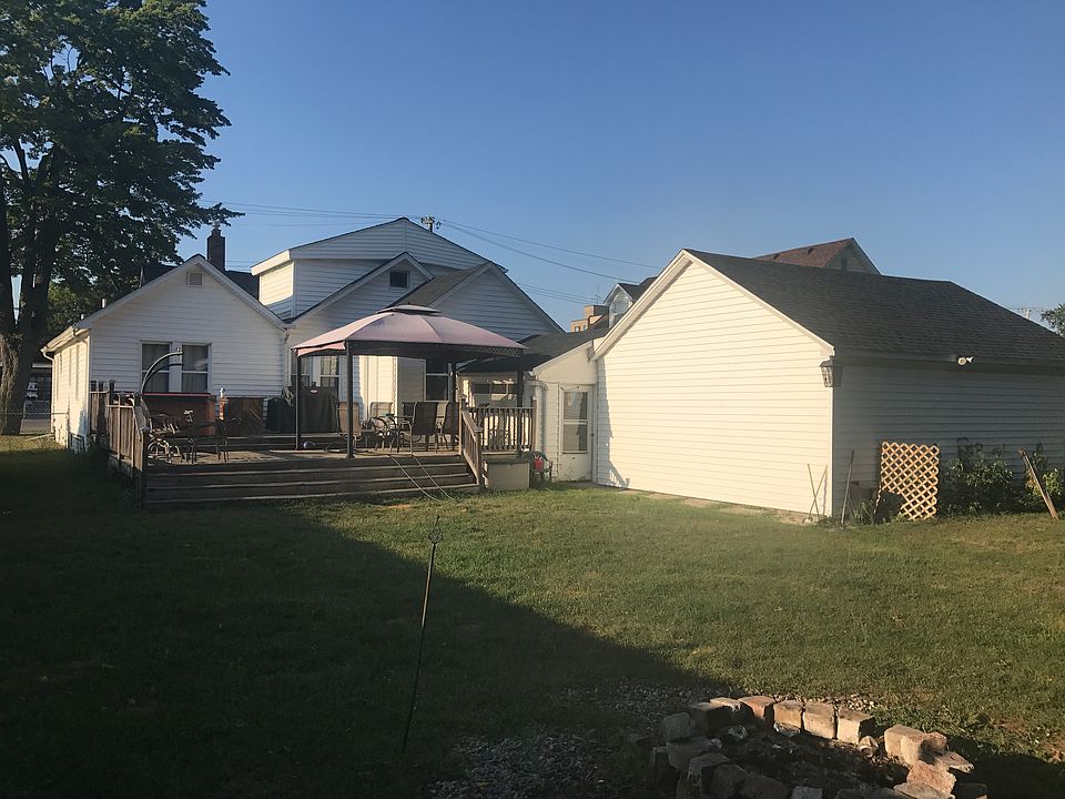 2nd image of 36633 Bibbins St