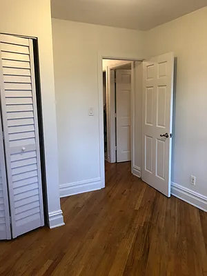 Rented by Owner | media 31