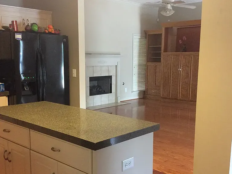 1525 Melissa Ln — Photo 13