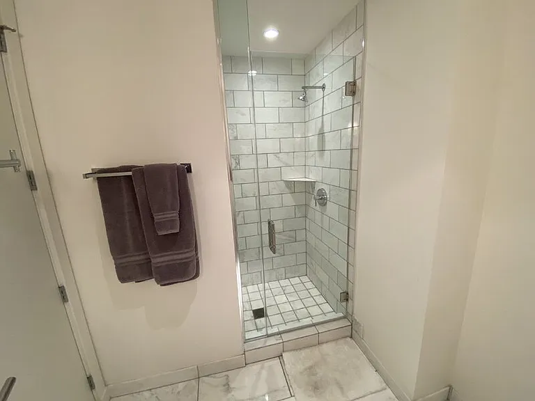 4471 Dean Martin Dr #3306 — Photo 12