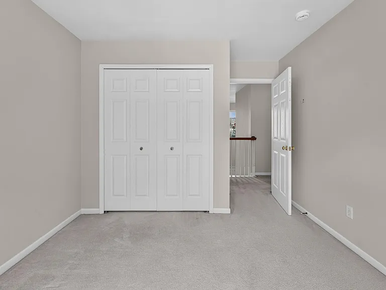 392 Sedgewood Ln — Photo 29