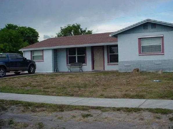 6811 NW 6th St, Margate, FL 33063