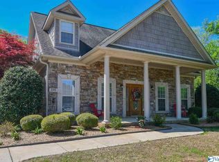 100 Rainbow Glen Cir, Madison, AL 35758