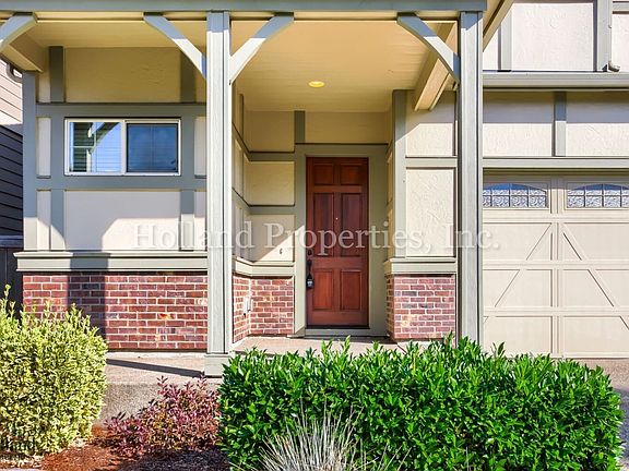 3rd image of 17435 SW Forest Hollow St