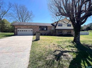 114 Davis Hill Rd, Grant, AL 35747